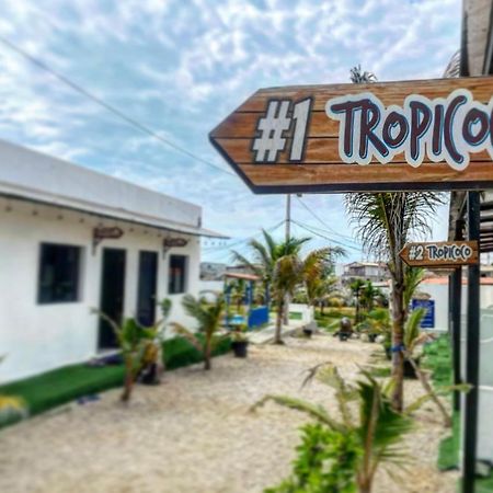 Hotel Hostal Tropicoco Playas Esterno foto