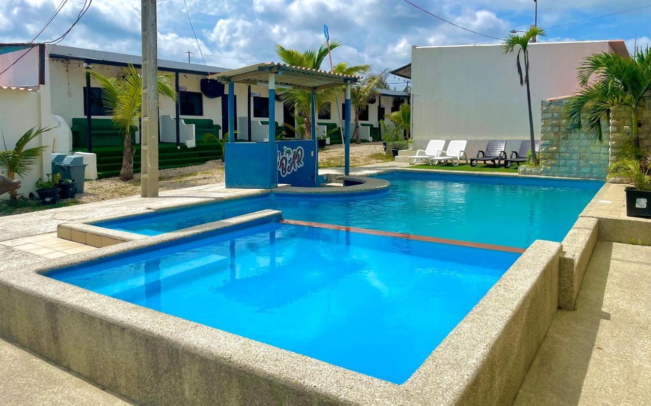Hotel Hostal Tropicoco Playas Esterno foto