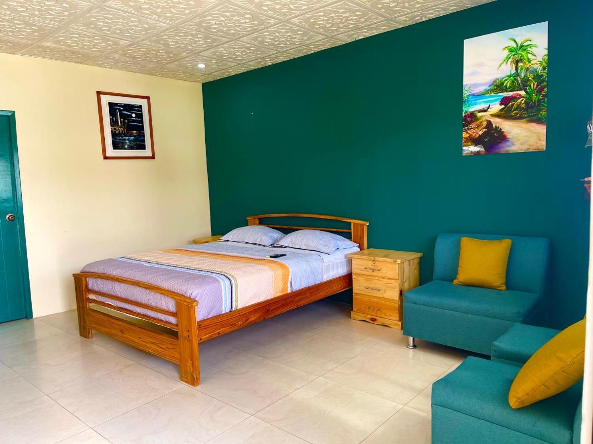 Hotel Hostal Tropicoco Playas Esterno foto